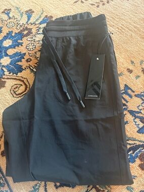 Kyodan Joggers, NWT, Size Medium, Drawstring Waist, Black, Retail $68